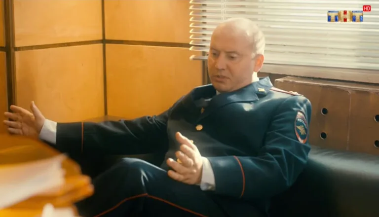 Момент из 3 серии 2 сезона